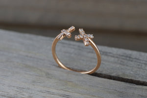 14k Solid Rose Gold Diamond Open Triangle Xoxo Fashion Ring Band Love Xs Kiss Kisses - Brilliant Facets
