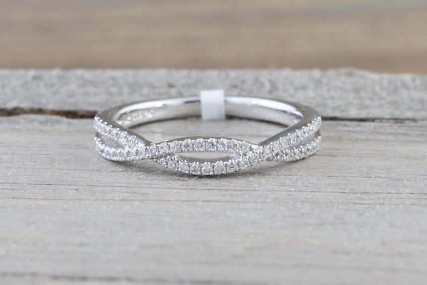 14k White Gold Solitaire Round Infinity Twist Engagement Ring Set
