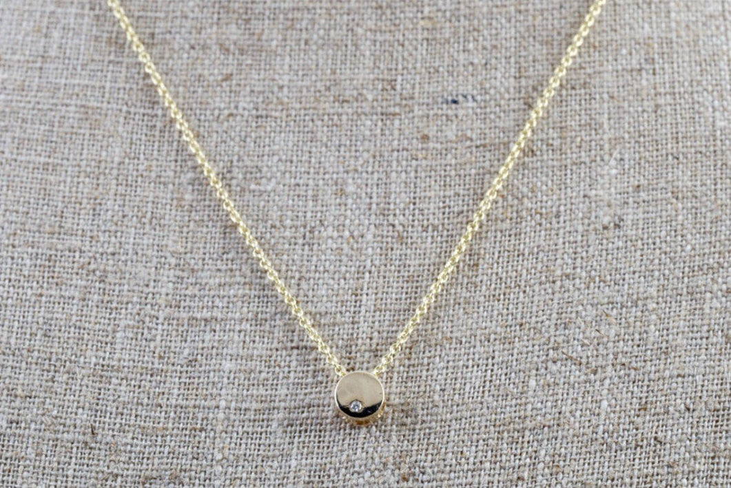 14k Yellow Gold Tiny Circle Diamond Stud Pendant