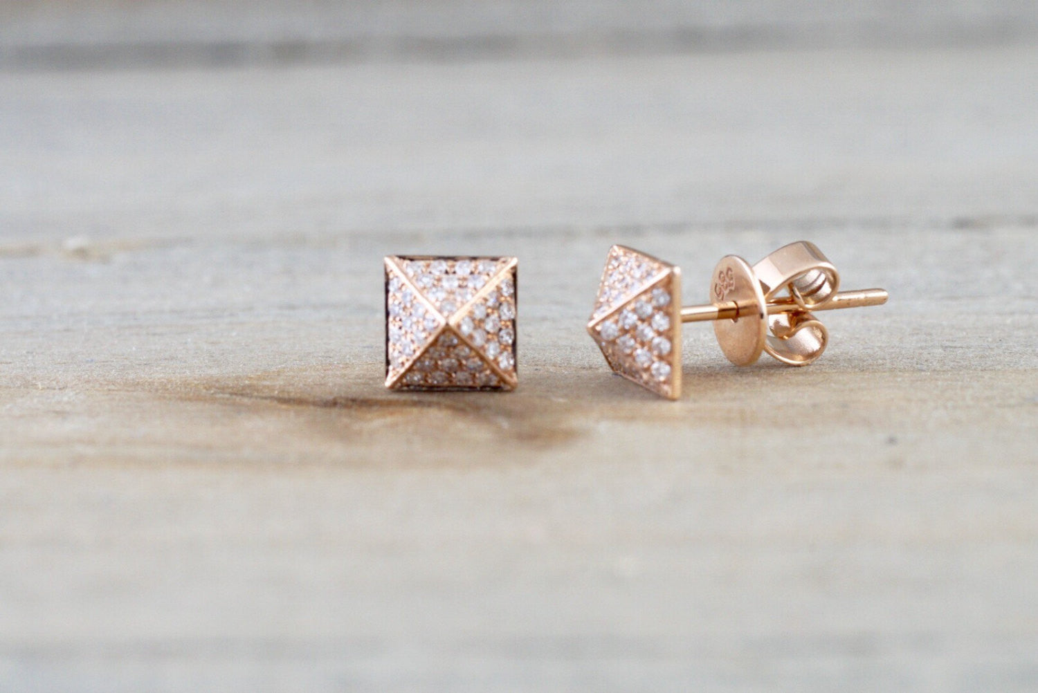 14k Rose Gold Diamond Pave Pyramid Triangle Stud Earring Stud 3d Point Fashion Earrings - Brilliant Facets