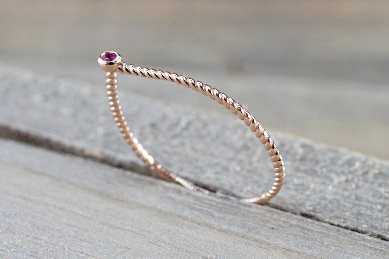 14k Rose Gold Round Cut Pink Sapphire Bezel Fashion Ring Rope Design Band - Brilliant Facets