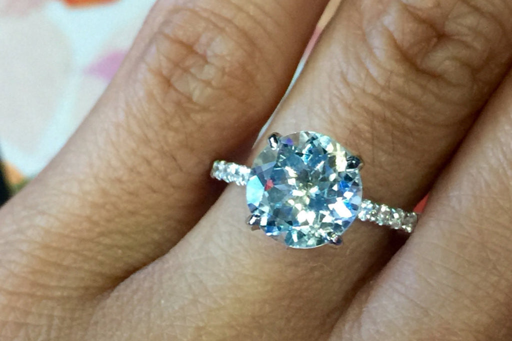 18k White Gold Diamond Solitaire Brilliant Cut Aquamarine Engagement Ring