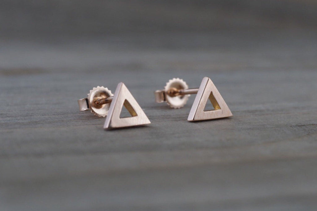 14k Rose or Yellow Gold Pyramid Triangle Stud Earring Studs Open - Brilliant Facets
