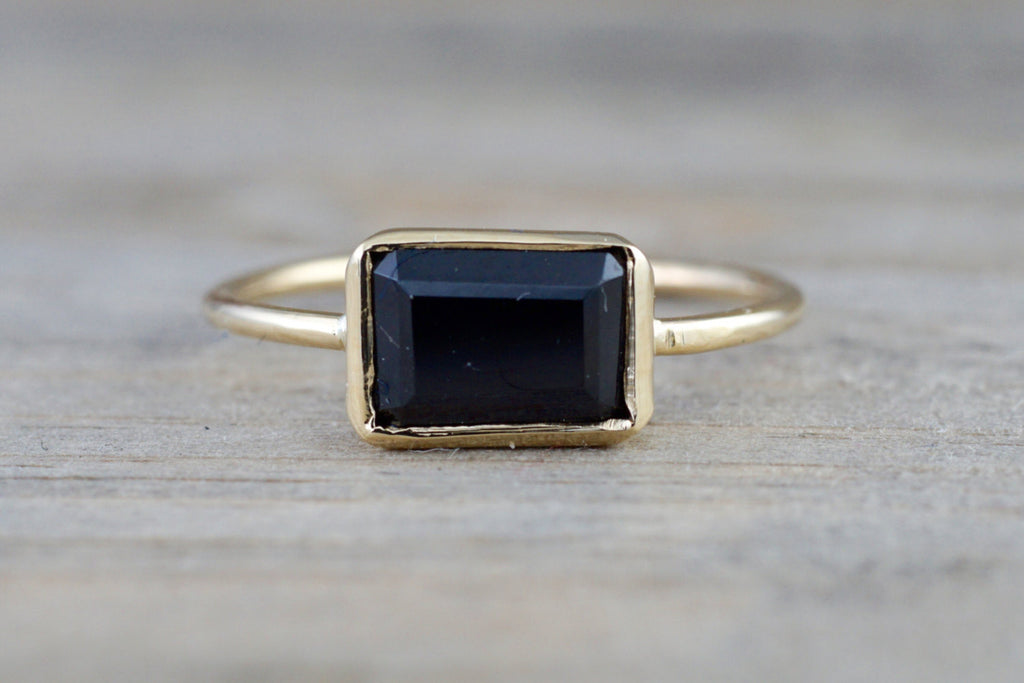 14k Yellow Gold Black Spinel 1.24 carats Rectangle Square Bezel Band Ring Stackable