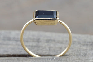 14k Yellow Gold Black Spinel 1.24 carats Rectangle Square Bezel Band Ring Stackable