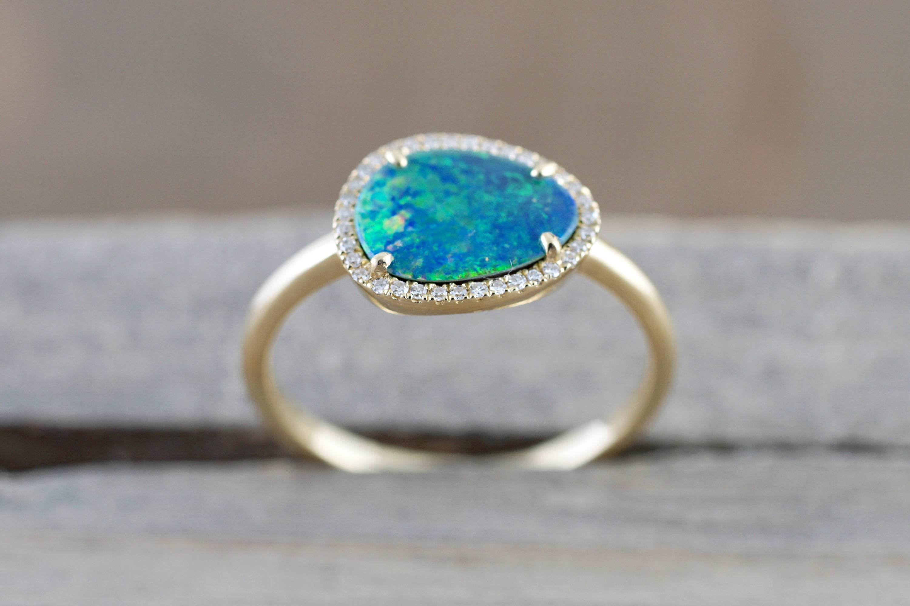 Island 14k Yellow Gold Diamond Halo Opal Art Deco Fashion Ring Band