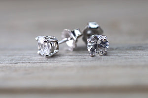 14kt White Gold White Sapphire AAA 5mm 1ct total Earring Studs Post Classic Stud
