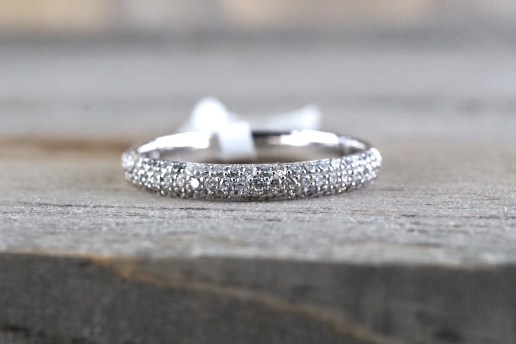 18k White Gold Diamond Micro Pave Wedding Engagement Promise Love Anniversary Band Ring