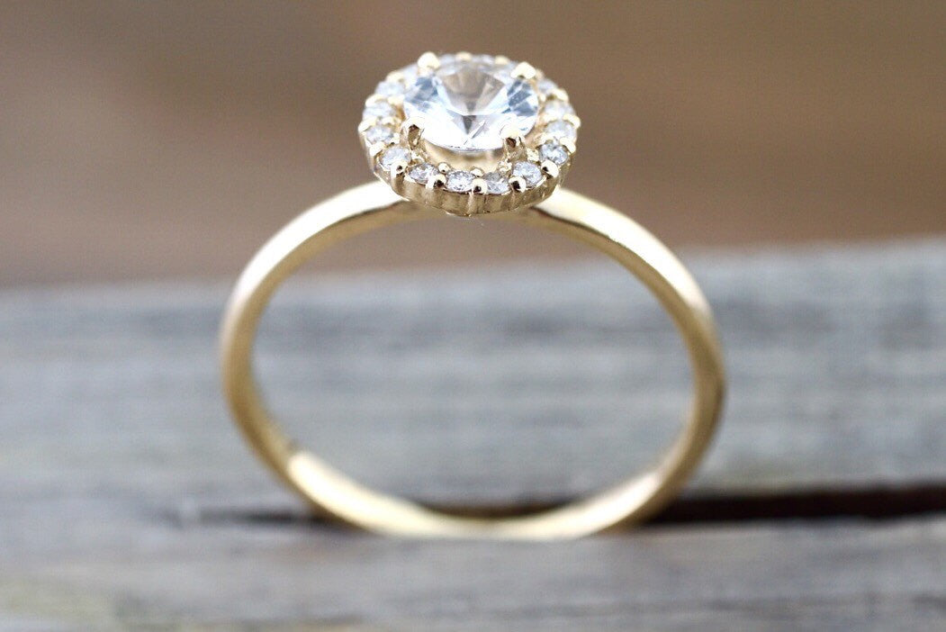 14k Yellow Gold Round White Sapphire Diamond Halo Engagement Wedding Love Promise Ring Band